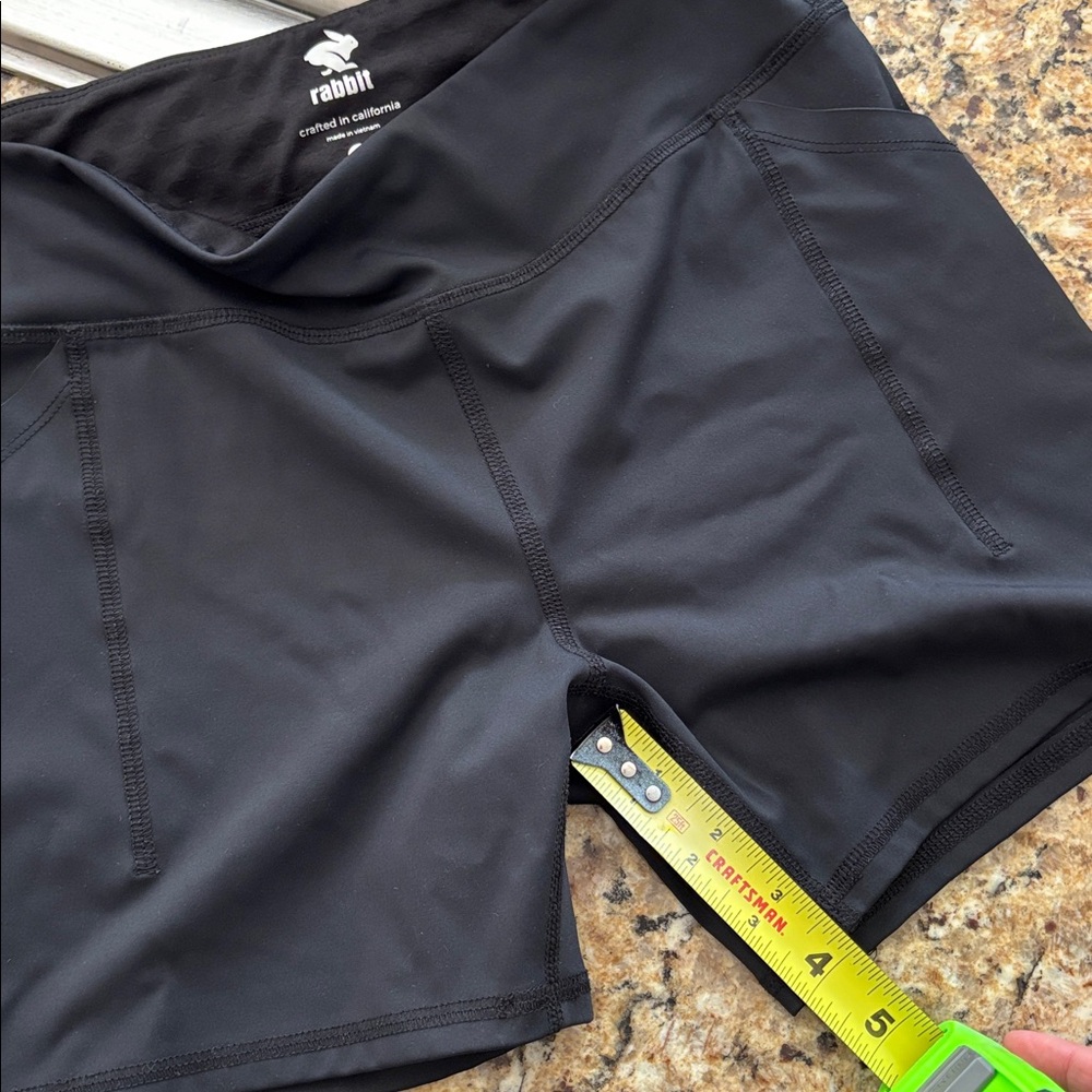 Rabbit running shorts - Picture 4 of 4